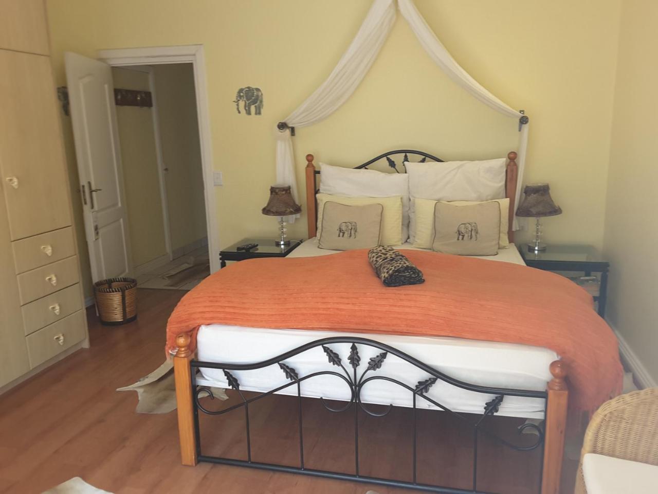 Von Abercron Residence Hermanus Εξωτερικό φωτογραφία
