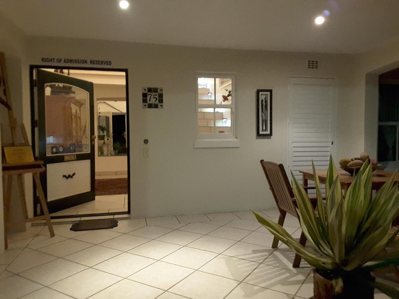 Von Abercron Residence Hermanus Εξωτερικό φωτογραφία